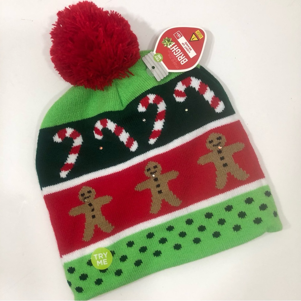 Christmas Light Up Beanie NEW